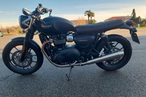 Triumph street twin 900