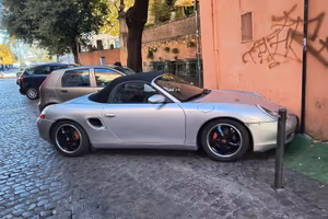 Porsche boxster 