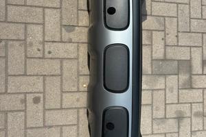 Paraurti post. Citroen C3 aircross e fanalino dx