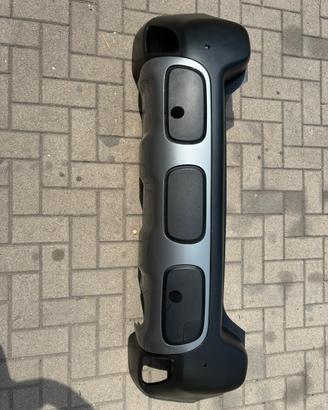 Paraurti post. Citroen C3 aircross e fanalino dx