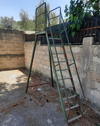 Scala in ferro per solai o movibile m.2