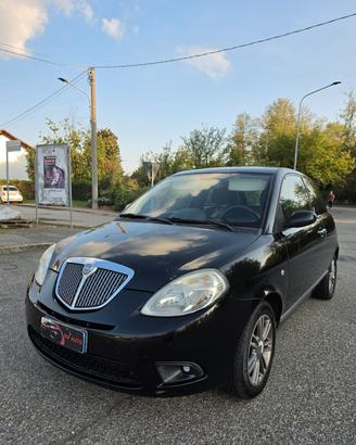 Lancia Ypsilon 1.2 gpl