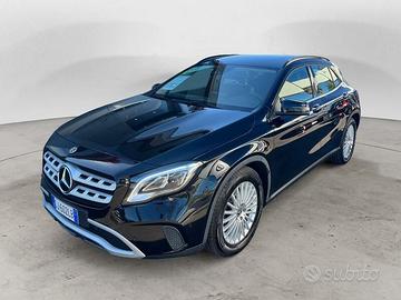 Mercedes-Benz GLA 200 d Automatic Sport