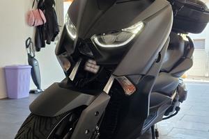 Yamaha X Max 400