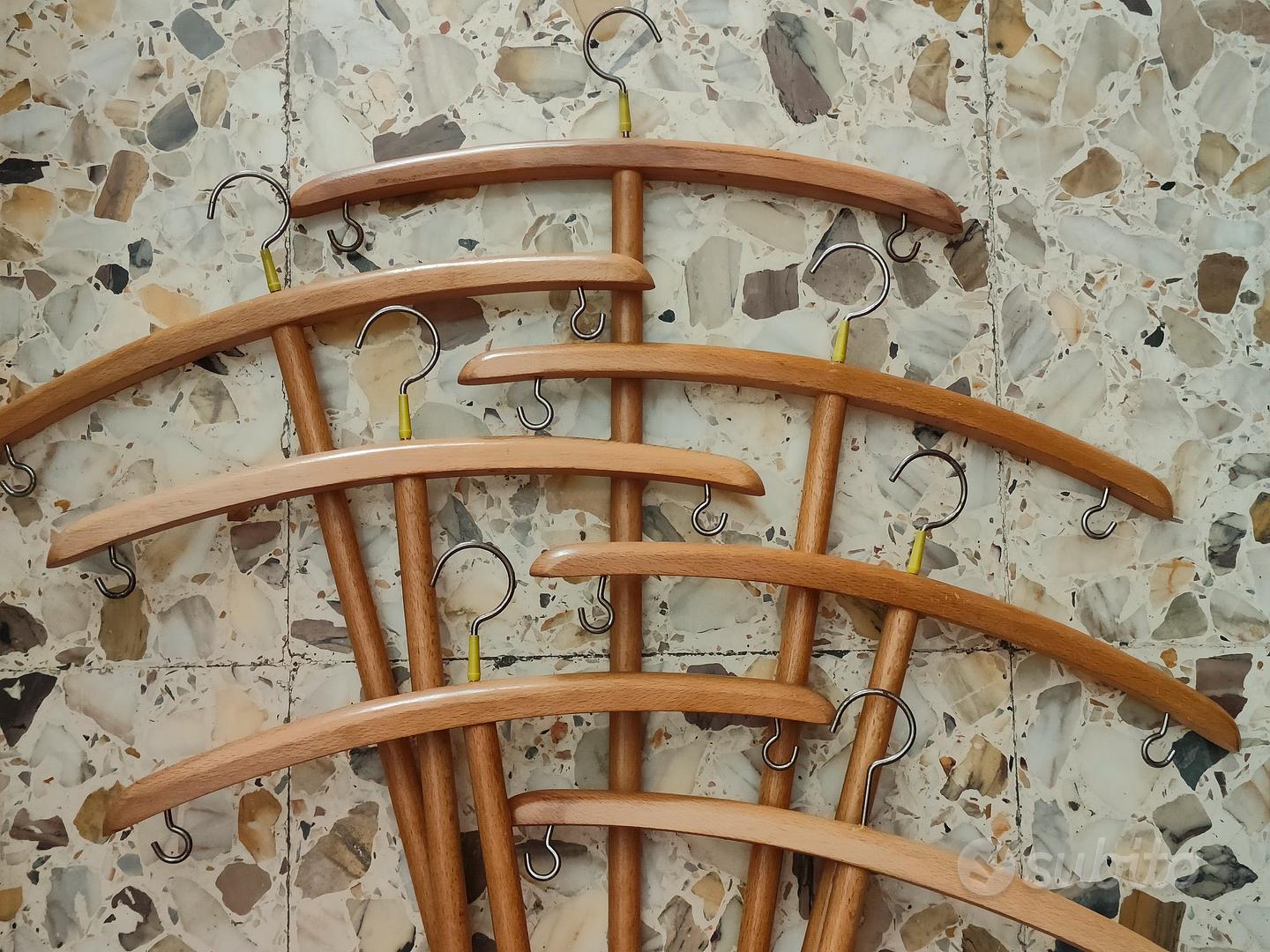 Grucce Appendiabiti in legno con asta - Arredamento e Casalinghi