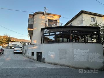 Rif.596| locale commerciale trieste