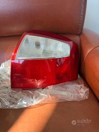 Fanale post destra Audi A4
