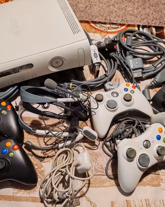 Play Station 1/2/x Box 360/  Wii e giochi Leggere