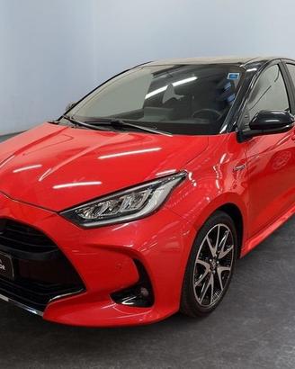 Toyota Yaris Hybrid Premiere MY21