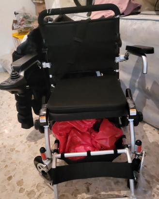 Sedia a rotelle elettrica
