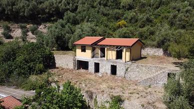 VILLA SINGOLA A SAN BIAGIO DELLA CIMA