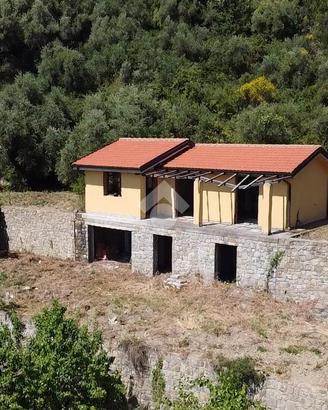 VILLA SINGOLA A SAN BIAGIO DELLA CIMA