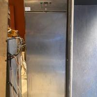 ARMADIO FRIGORIFERO AD UN’ANTA