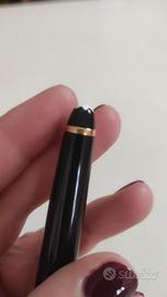 penna a sfera Montblanc Meisterstück Classique (mo