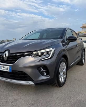 RENAULT CAPTUR FULL HYBRID INTENS FULL LED MY21