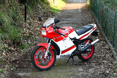 Yamaha RD350 2UA