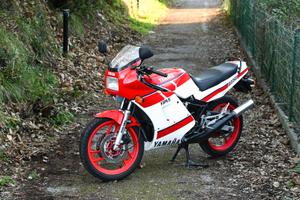 Yamaha RD350 2UA