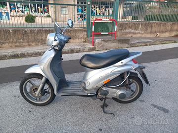piaggio liberty 200