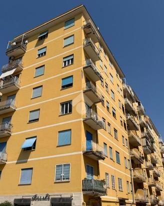 2 LOCALI A ROMA