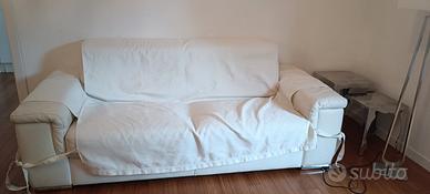 divano bianco in pelle 3 posti "Poltronesofà "