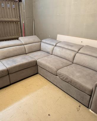 Divano letto con pouf