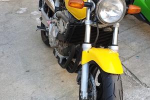 Honda hornet 600