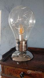 lampada touch a forma di lampadina
