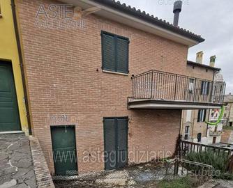 Appartamento Cerreto d'Esi [A4359296]