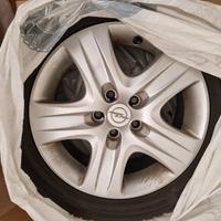 Gomme termiche+cerchi+copricerchi