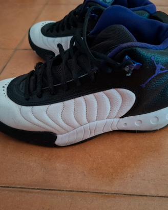 Jordan Jumpman Pro in nero e viola