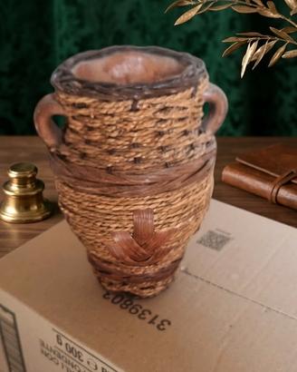 vaso in terra cotta  in pagliatto 