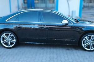 AUDI S8 PLUS MTM 700CV SI VAL PERM FULL FULL OPT