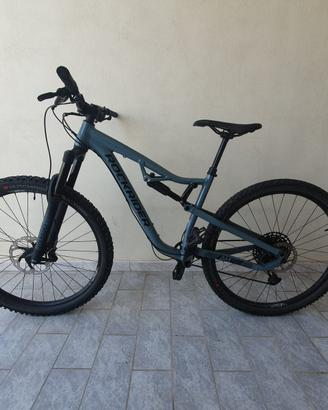 Bicicletta Rockrider AM 100s