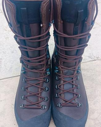 Scarponi anfibi militari invernali in pelle 45