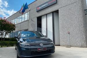 Volkswagen Golf VIII 1.0 eTSI EVO DSG Life 11CV