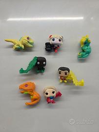Sorprese kinder joy funko dc comics e jurassic