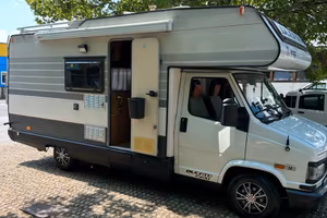 Camper 2.5 aspirato 140mila km