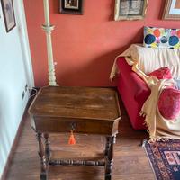 Tavolo postazione sarta