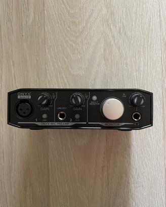 Scheda audio Onyx Artist 1-2