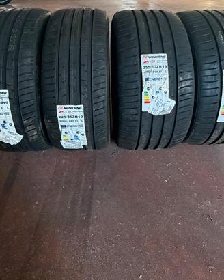 CERCHI ATTACCO BMW 19 E GOMME