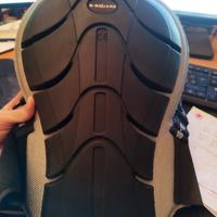 Paraschiena B-Square