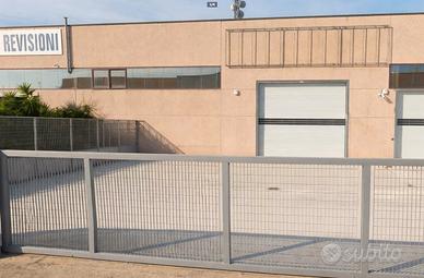 Capannone magazzino, uffici e piazzale ad Olbia