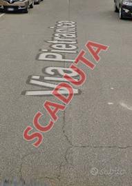 Immobile in asta di 71 m² con più di 5 locali a Pa