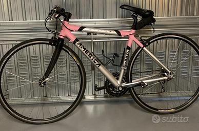 Bicicletta da corsa da donna