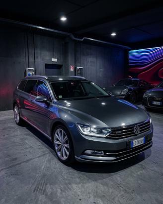 Volkswagen Passat 239cv station wagon