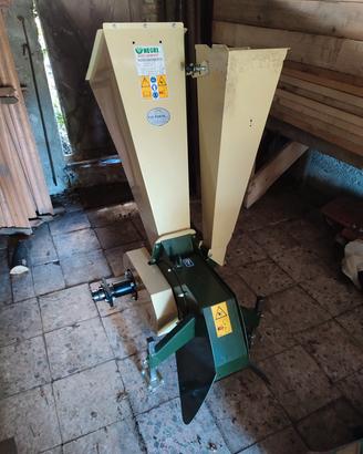 Cippatore Negri R130