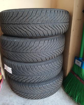 Gomme da neve per lancia y10