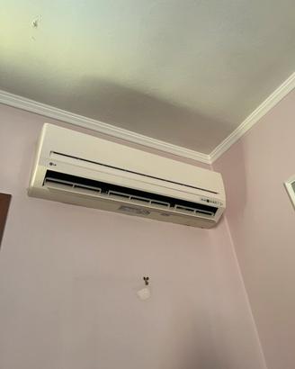 Climatizzatore LG 12.000 BTU con funzione Caldo