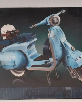 VESPA 125 1960s LEGO nuova - fuori catalogo LEGO