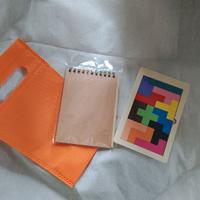 Due giochi. Quaderno scratchbook e tetris